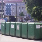 Fahrradgrab im MÃ¼llcontainer